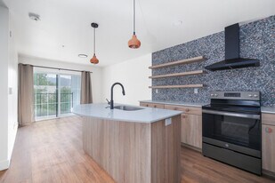 Maven Lofts in Salt Lake City, UT - Building Photo