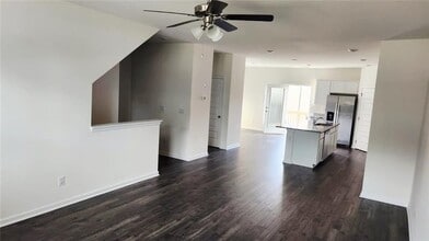 969 Cades Walk in Lawrenceville, GA - Building Photo - Building Photo