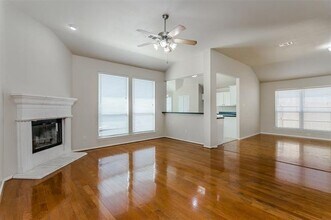 1017 Caleb St in Burleson, TX - Building Photo - Building Photo