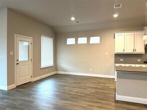1008 Virginia Dr in Mansfield, TX - Building Photo - Building Photo