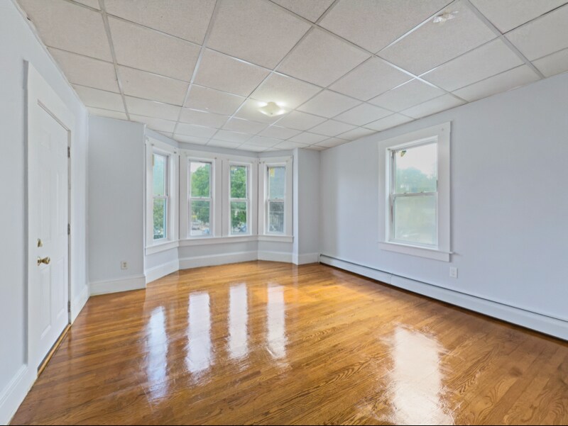 29 Whitman St in Lawrence, MA - Building Photo