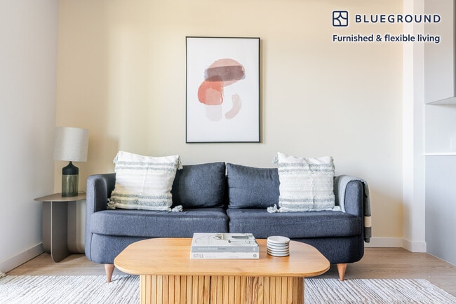 3030 Potomac Ave in Arlington, VA - Building Photo - Building Photo