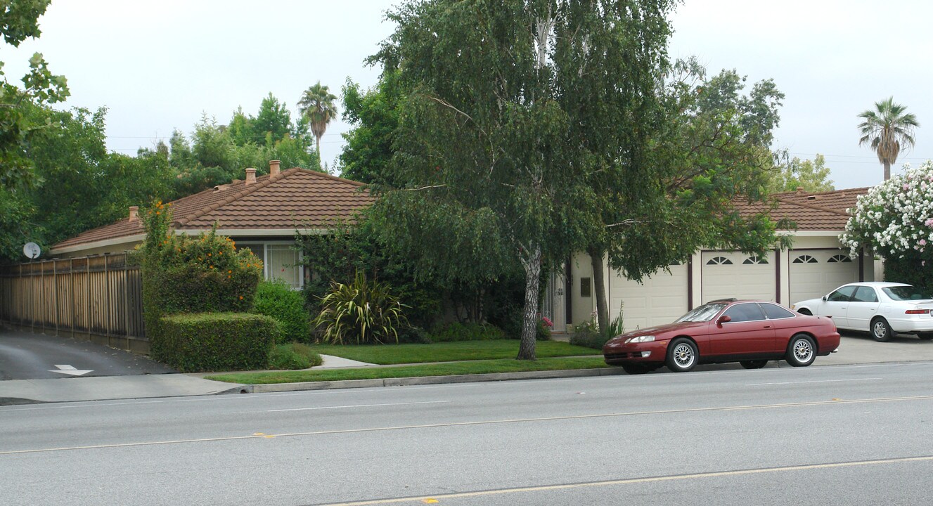 4497 Hamilton Ave in San Jose, CA - Building Photo