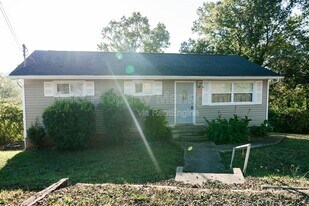2638 Dexter Ln in Knoxville, TN - Building Photo