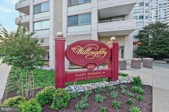 4515 Willard Ave in Chevy Chase, MD - Building Photo - Building Photo