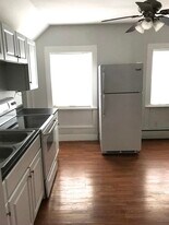 15 Depot St, Unit 2nd Story in Potsdam, NY - Building Photo