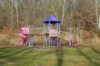 Rocco R. Bovalino Jr. Apartments in Freedom, PA - Foto de edificio - Building Photo