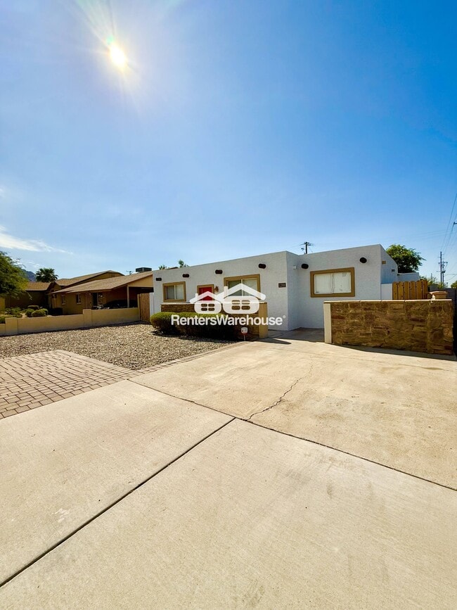 property at 1201 E Winter Dr