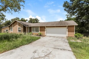 5343 Broken Pine Cir in Orlando, FL - Building Photo