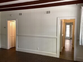 431 Barnard St in Savannah, GA - Building Photo - Building Photo