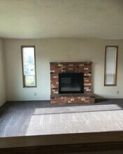 3727 Plumtree Dr in Eugene, OR - Building Photo - Building Photo