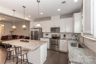7334 Dulnian Wy in Charlotte, NC - Building Photo - Building Photo