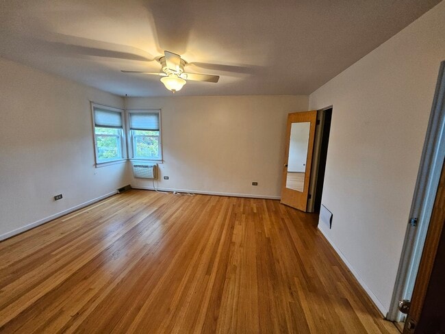 840 Dunlop Ave, Unit 2 in Forest Park, IL - Building Photo - Building Photo
