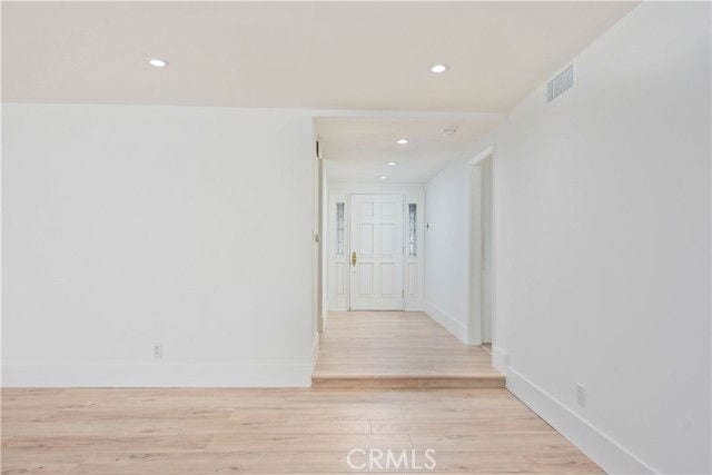 19366 Citronia St in Los Angeles, CA - Building Photo - Building Photo