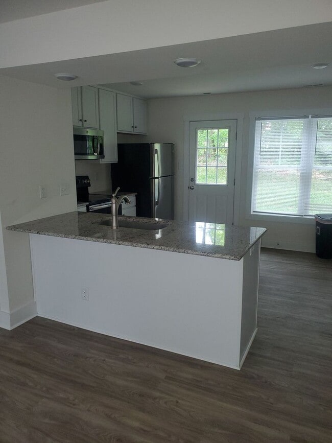 property at 201 N Dillard St