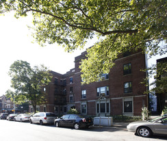 658 Montgomery Street Apartments