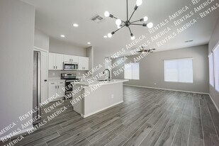 2738 E Indian Wells Pl in Chandler, AZ - Building Photo