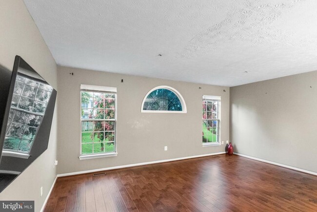 12604 Willow Vw Pl in Waldorf, MD - Building Photo - Building Photo