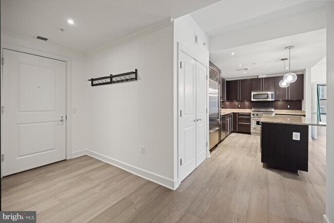 property at 2425 L St NW