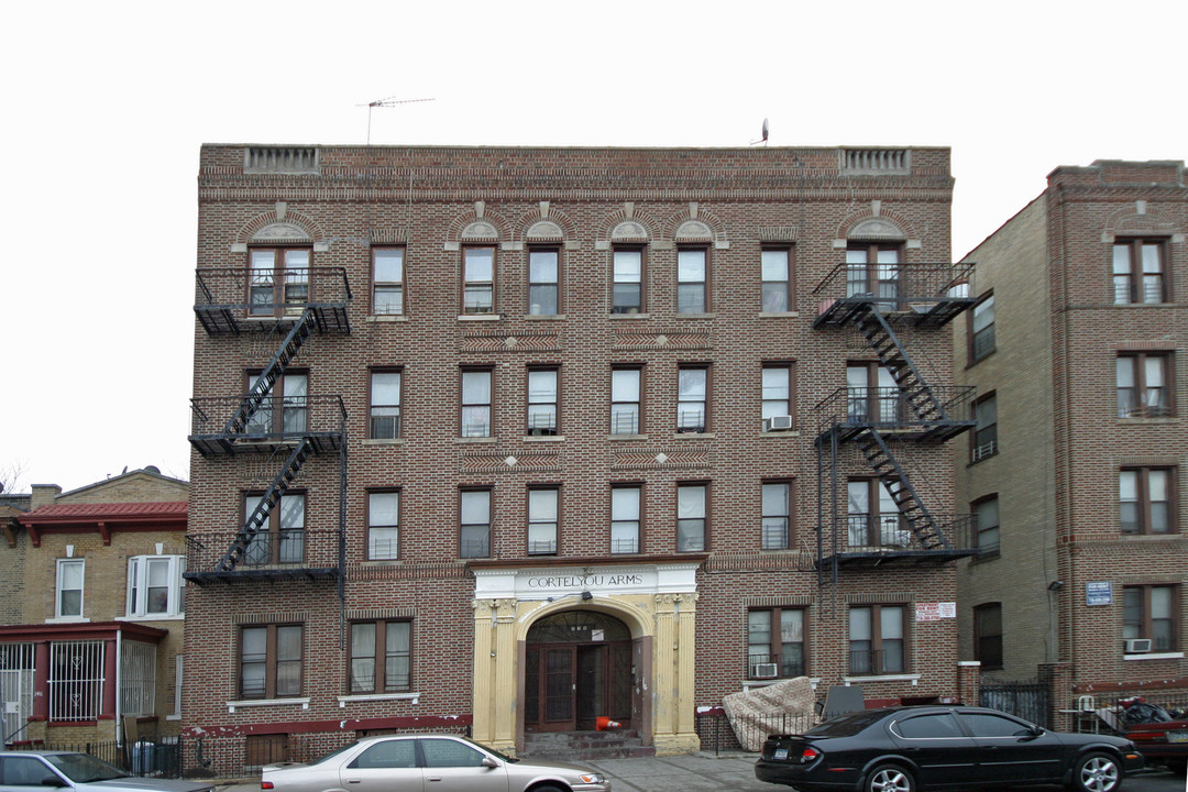 Cortelyou Arms in Brooklyn, NY - Building Photo