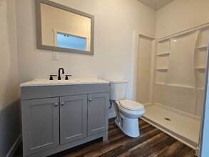 110 S King St in Centralia, WA - Building Photo - Building Photo