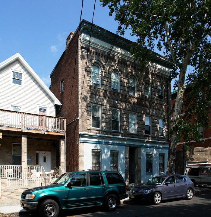 40 Mount Prospect Ave in Newark, NJ - Foto de edificio