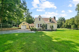 26 Great Hillwood Rd in East Haddam, CT - Building Photo - Building Photo