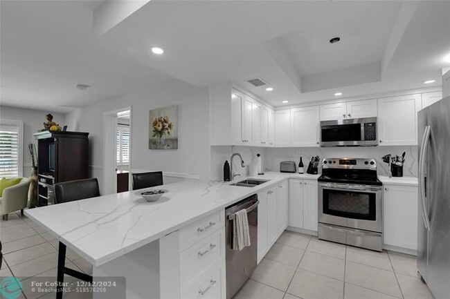 2125 SE 10th Ave in Fort Lauderdale, FL - Building Photo - Building Photo