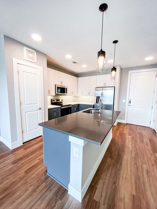 9500 Blue Mound Rd in Fort Worth, TX - Foto de edificio