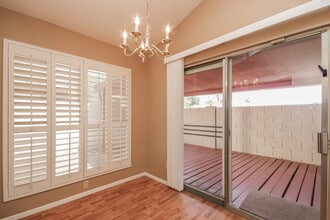 429 E Utopia Rd in Phoenix, AZ - Building Photo - Building Photo