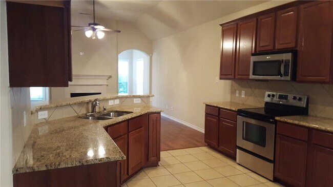 5421 Smt Vw Dr in McKinney, TX - Building Photo - Building Photo