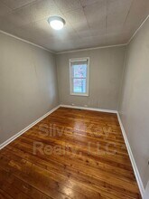 703 Old Riceville Rd in Athens, TN - Building Photo - Building Photo