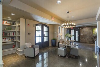 1803 Broadway in Nashville, TN - Building Photo - Building Photo