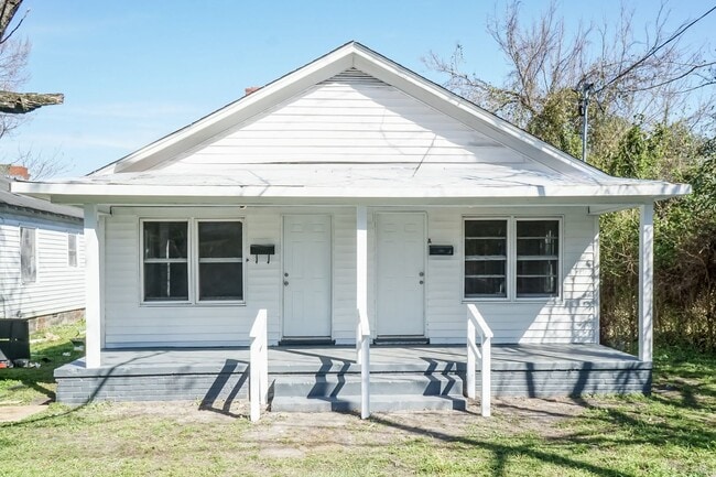 property at 1220 Battle St