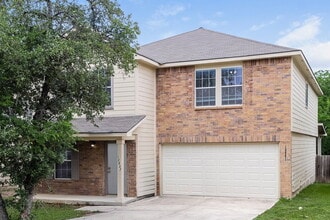 12807 Capri in San Antonio, TX - Building Photo - Building Photo