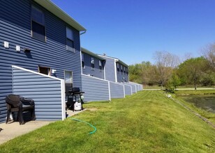 UNIVERSITY TOWNHOMES in KENT in Kent, OH - Building Photo - Building Photo