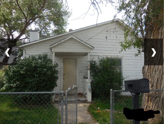 716 S Spruce St in Laramie, WY - Foto de edificio - Building Photo