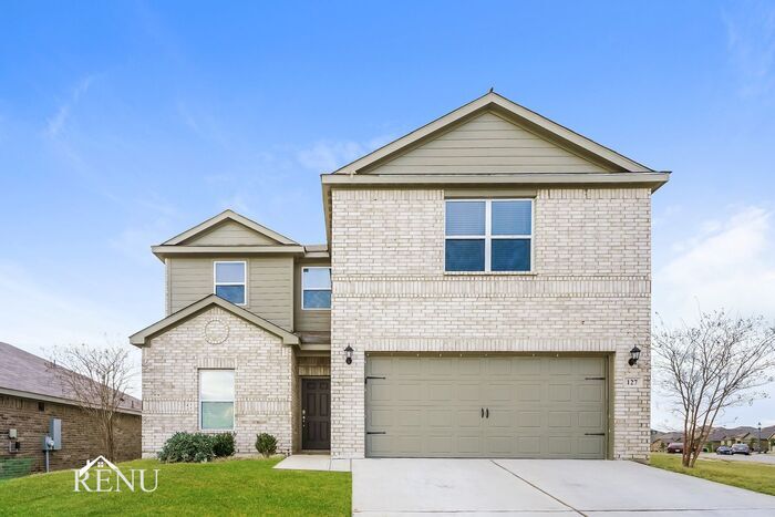 127 Palomino Bnd Dr in Newark, TX - Building Photo