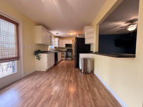 1012 Elaine Trail in Chattanooga, TN - Building Photo - Building Photo