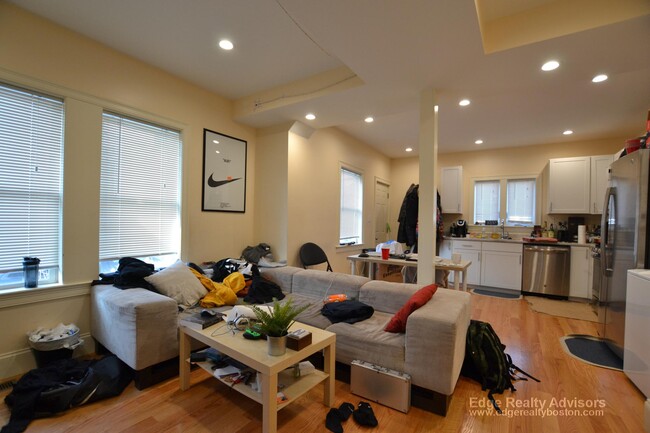 3 Griggs Pl in Boston, MA - Foto de edificio - Building Photo