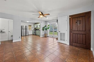 1509 Wynn Terrace in Arlington, TX - Building Photo - Building Photo