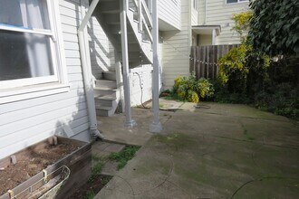 487 Monterey Blvd in San Francisco, CA - Building Photo - Building Photo