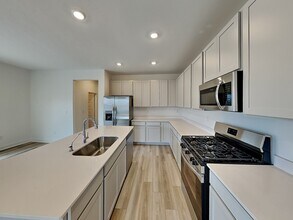 7308 Darley Ln in Indianapolis, IN - Building Photo - Building Photo