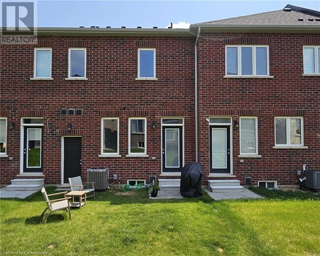 11 Gledhill Crescent in Cambridge, ON - Building Photo - Building Photo