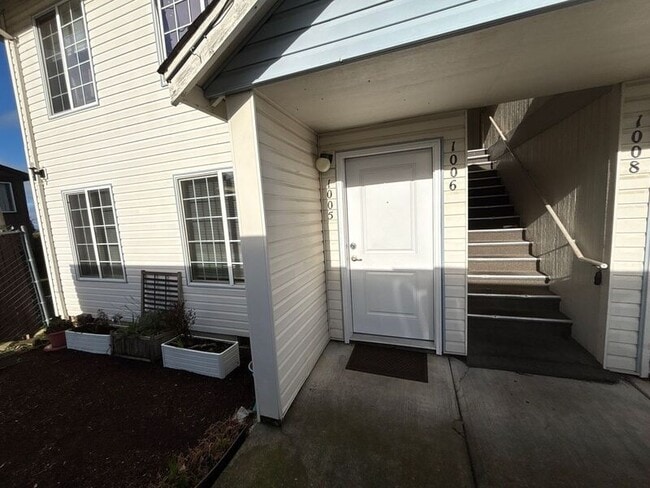 property at 1005 Boedies Dr