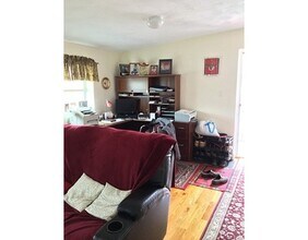 57 Dartmouth St, Unit 2 in Somerville, MA - Building Photo - Building Photo