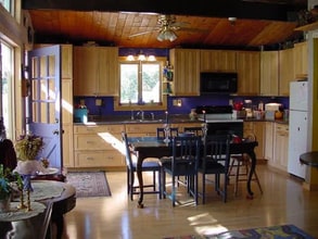 42200 Covelo Rd in Willits, CA - Building Photo - Building Photo