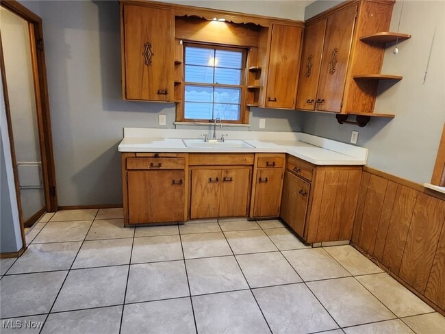 4224 Lambert Rd in South Euclid, OH - Building Photo - Building Photo