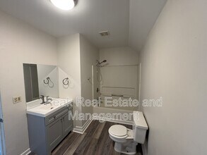 744 Oakland Ave SW in Grand Rapids, MI - Building Photo - Building Photo