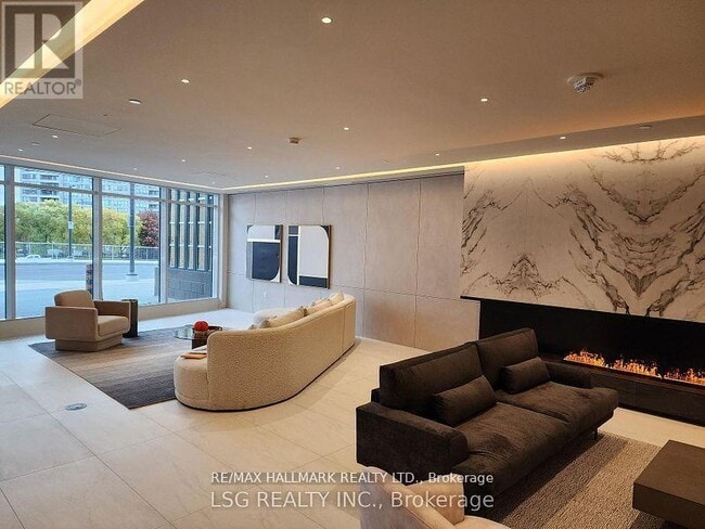 50 Upper Mall Wy in Vaughan, ON - Building Photo - Building Photo